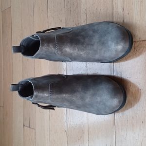 Arizona Jean's boots